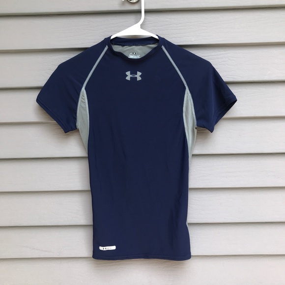 Under Armour Tops - NWOT Under Armour S short sleeve athletic shirt